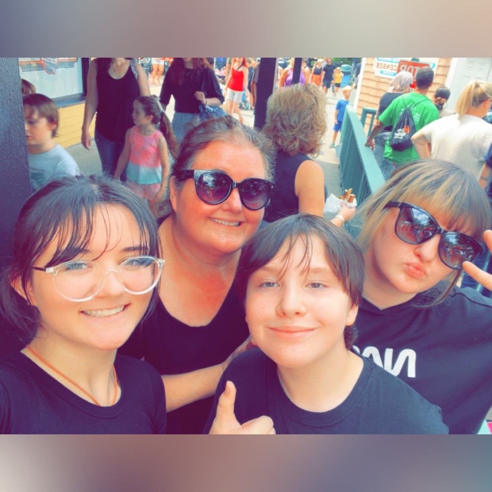 Meet your Posher, Kim